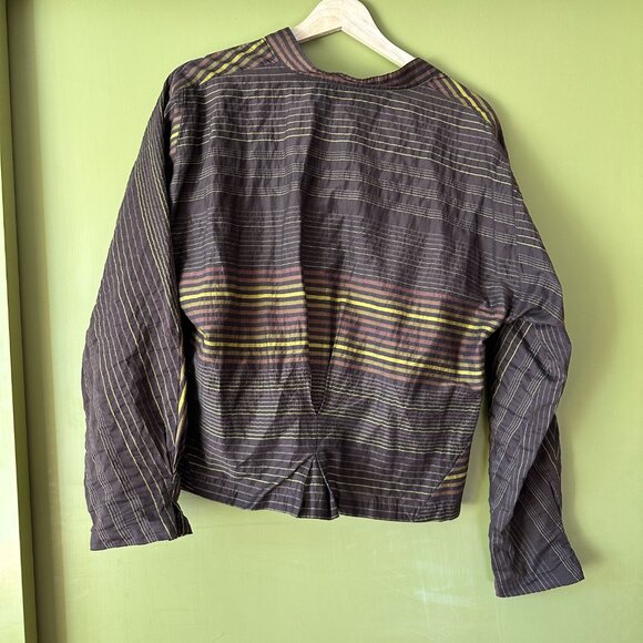 Babette Loose Fit Light Jacket with interesting stitching - Picture 5 of 6